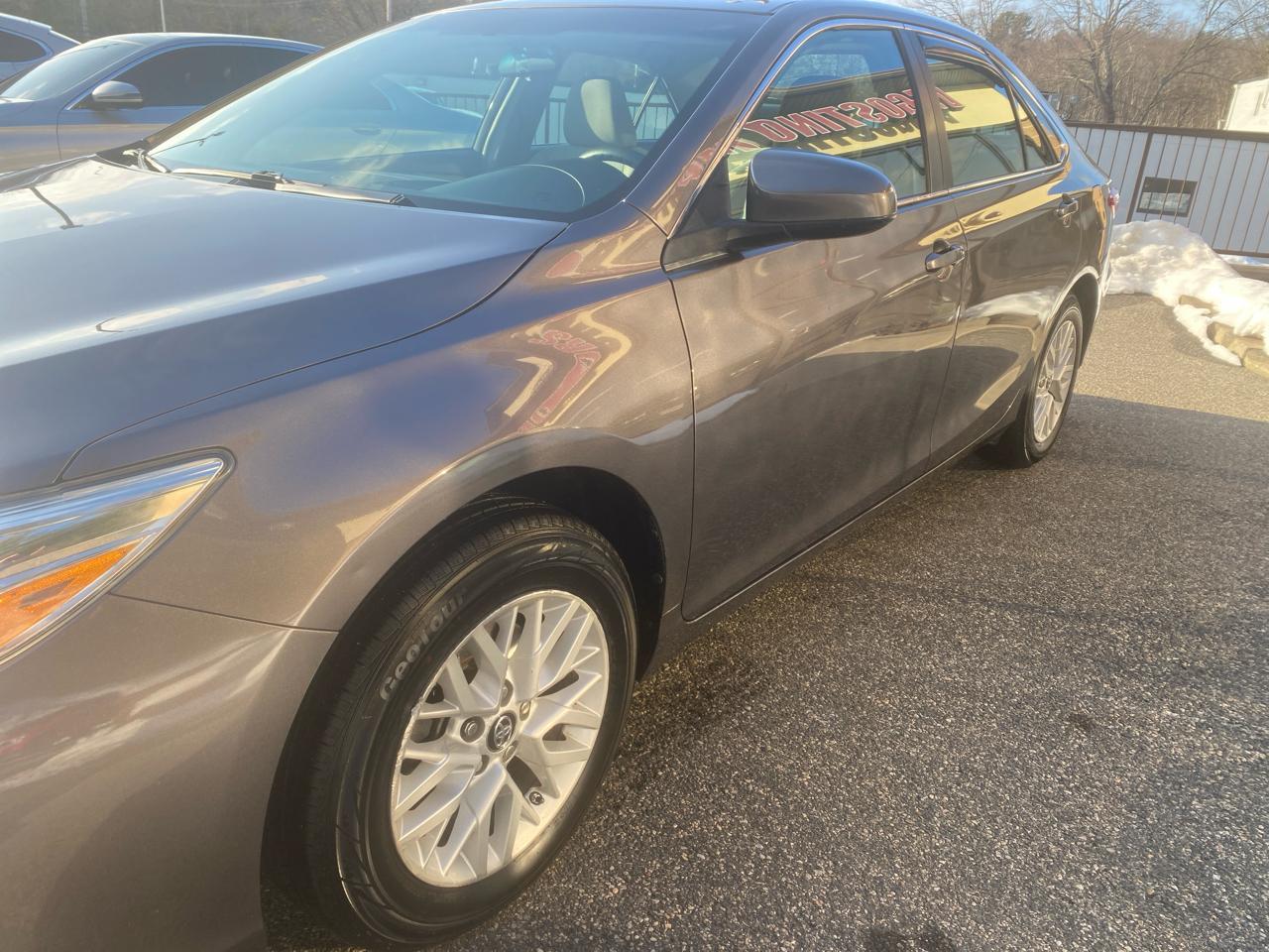 Toyota Camry LE 4D Sedan 2017