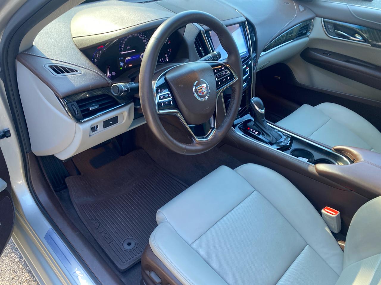 Cadillac ATS 2.0L Luxury AWD 2014