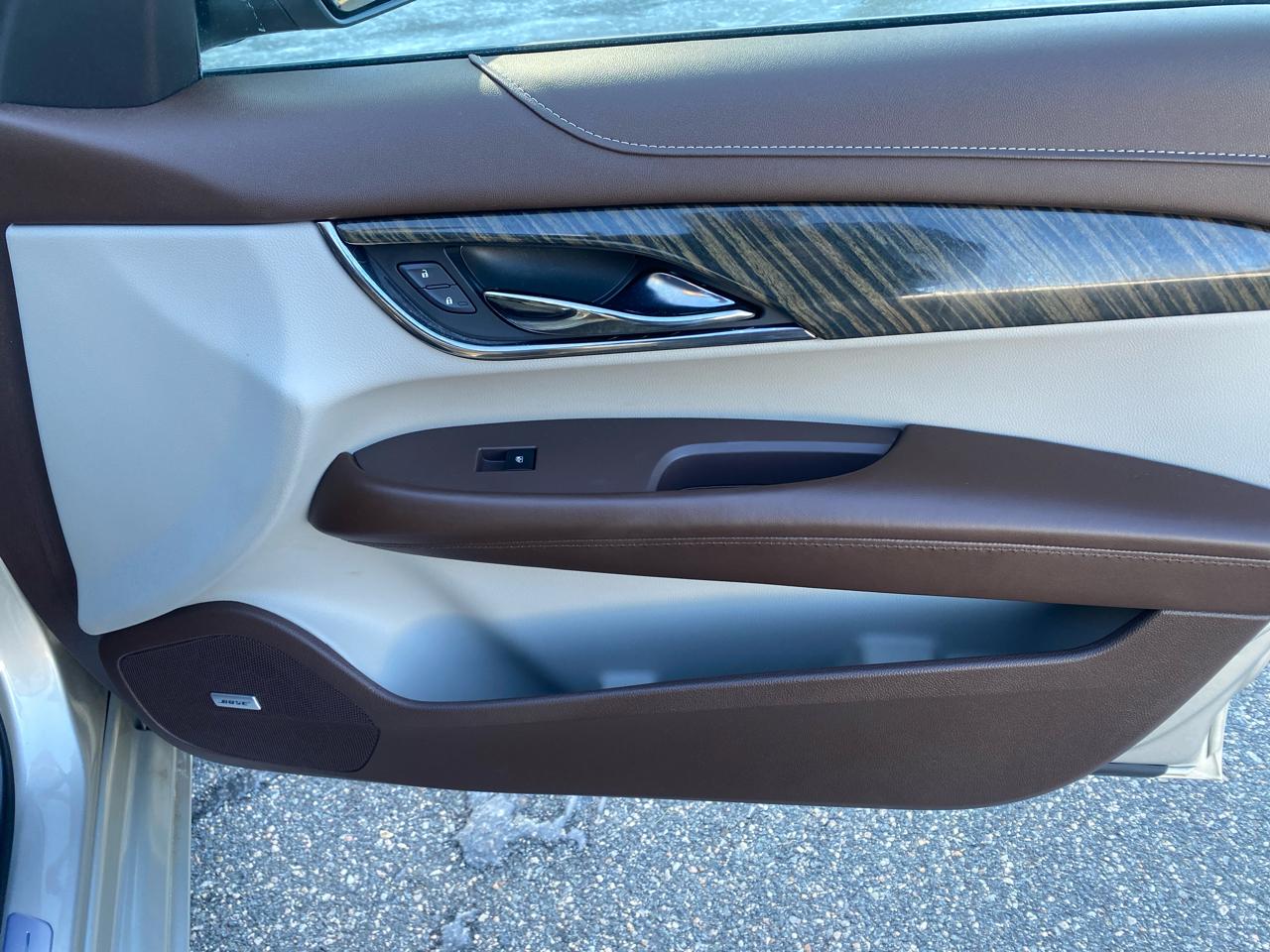 Cadillac ATS 2.0L Luxury AWD 2014