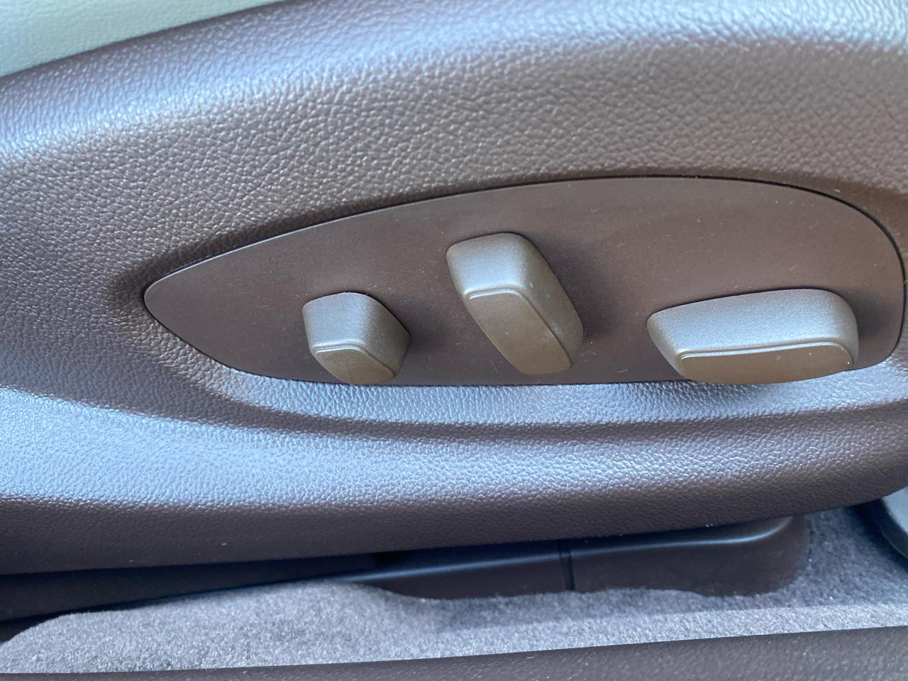 Cadillac ATS 2.0L Luxury AWD 2014