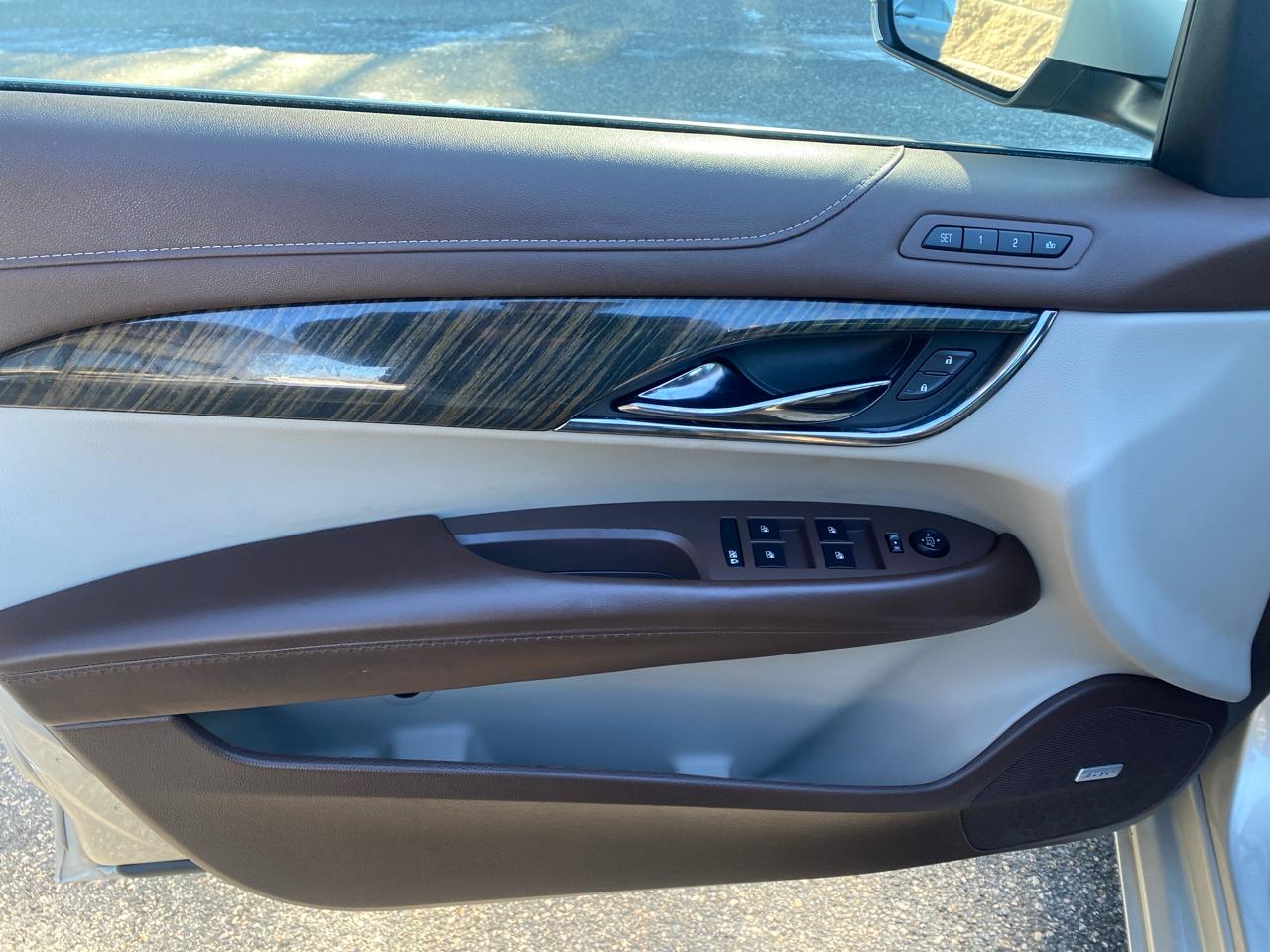 Cadillac ATS 2.0L Luxury AWD 2014