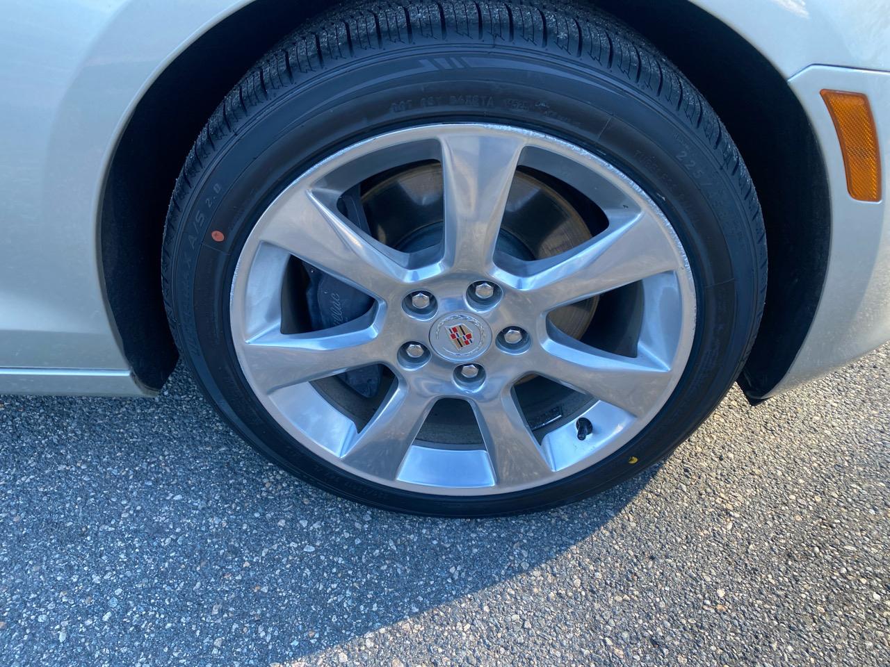 Cadillac ATS 2.0L Luxury AWD 2014