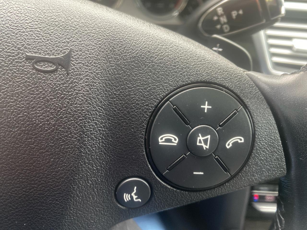 Mercedes-Benz E-Class E350 Sedan 4MATIC 2011