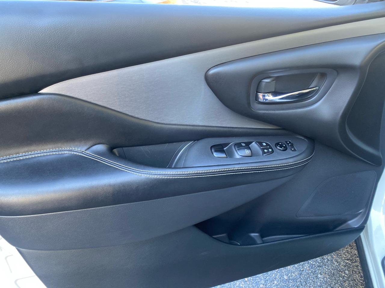 Nissan Murano S 4D SUV FWD 2019