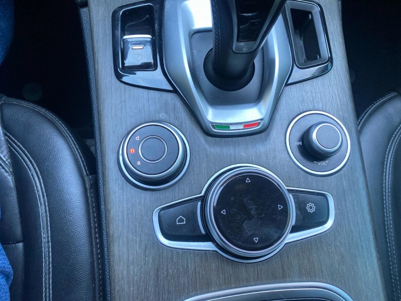 Alfa Romeo Stelvio Ti 2021