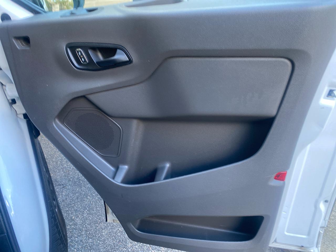 Ford Transit 250 Van High Roof w/Sliding Pass. 148-in. WB EL 2022