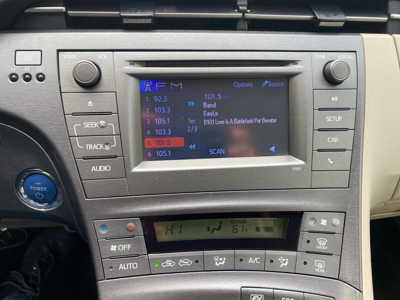 Toyota Prius Prius II 2012