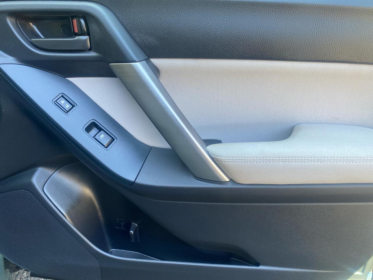 Subaru Forester 2.5i Premium 2015