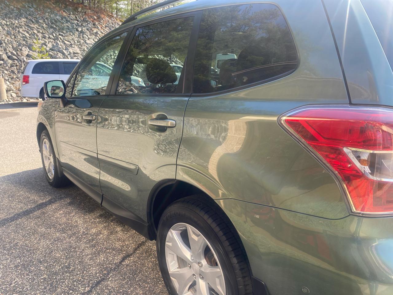 Subaru Forester 2.5i Premium 2015