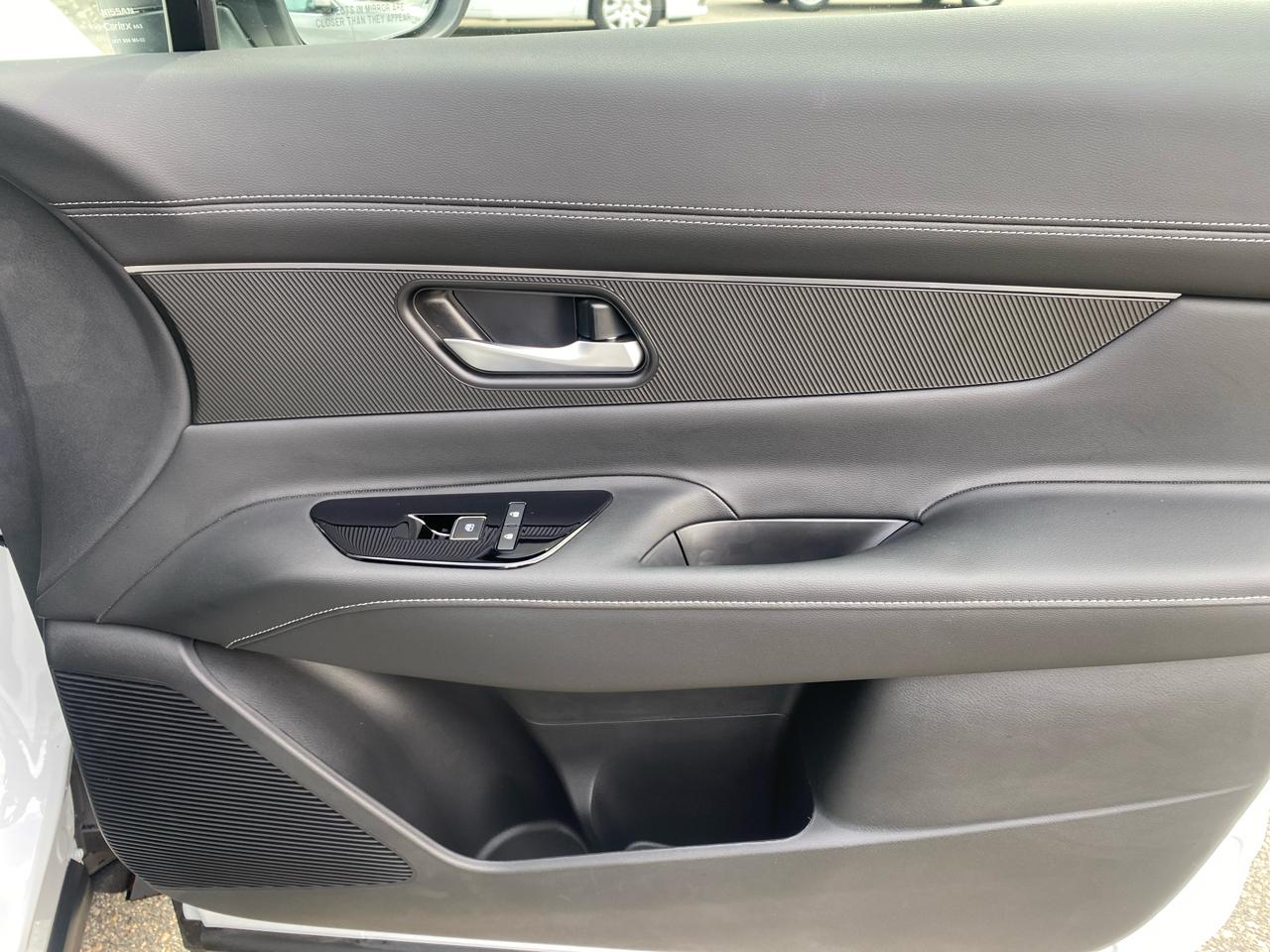 Nissan Murano SV AWD 2025