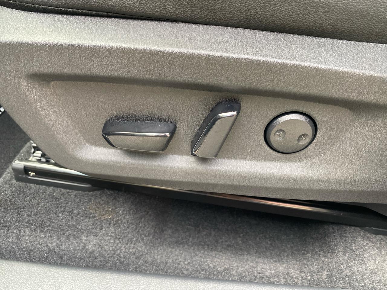 Nissan Murano SV AWD 2025