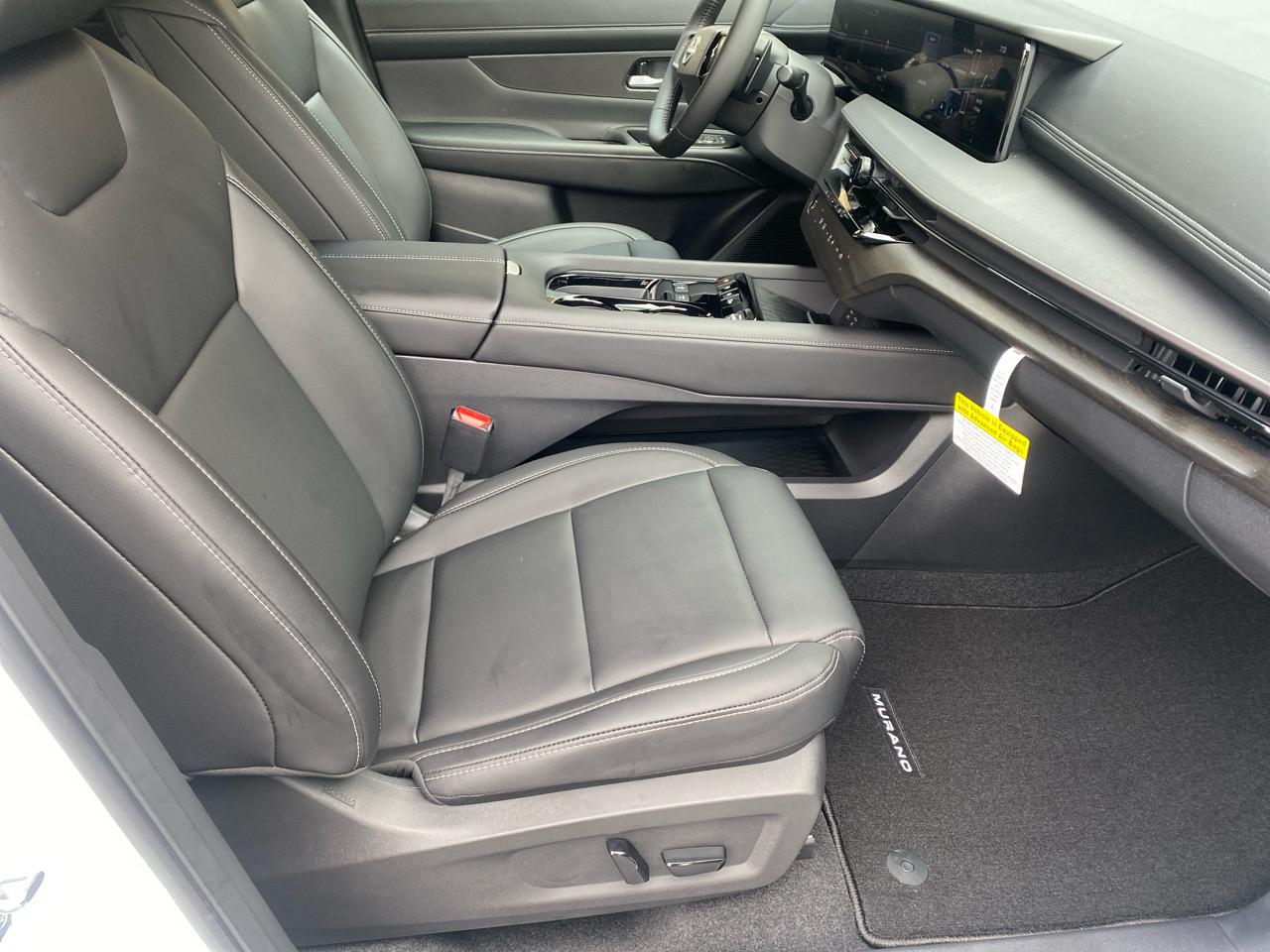 Nissan Murano SV AWD 2025