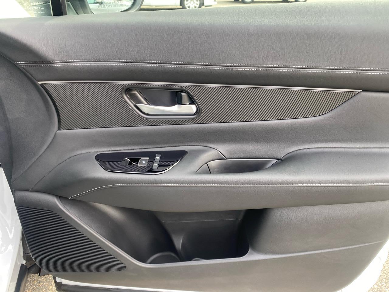 Nissan Murano SV AWD 2025