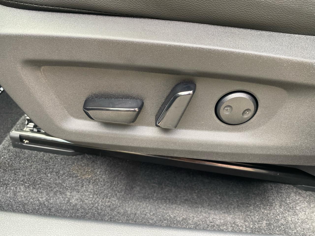 Nissan Murano SV AWD 2025