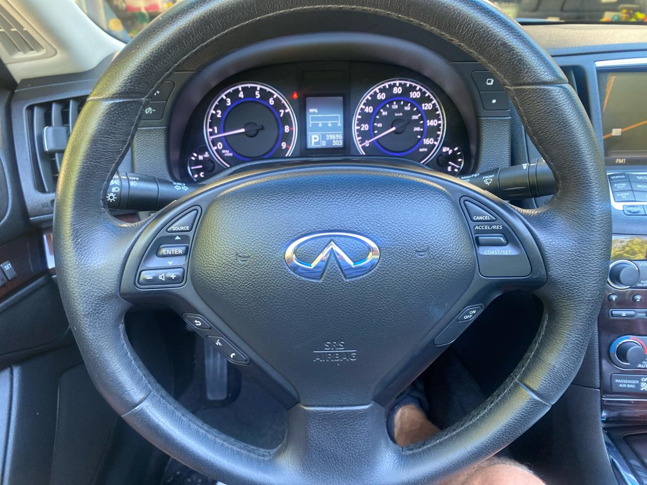 Infiniti G Convertible Base 2013