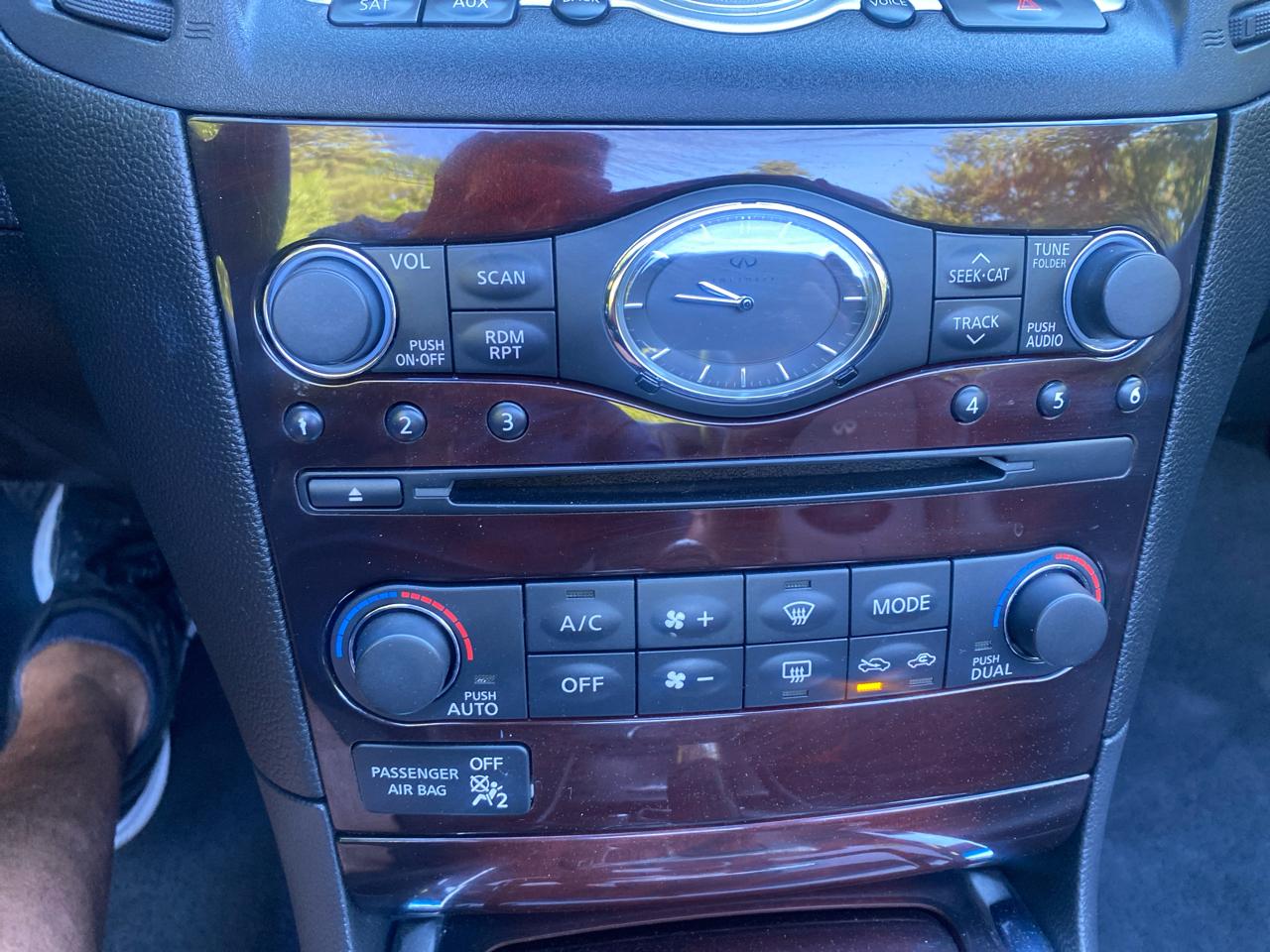 Infiniti G Convertible Base 2013
