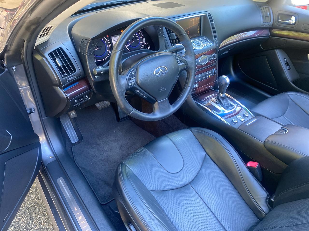 Infiniti G Convertible Base 2013