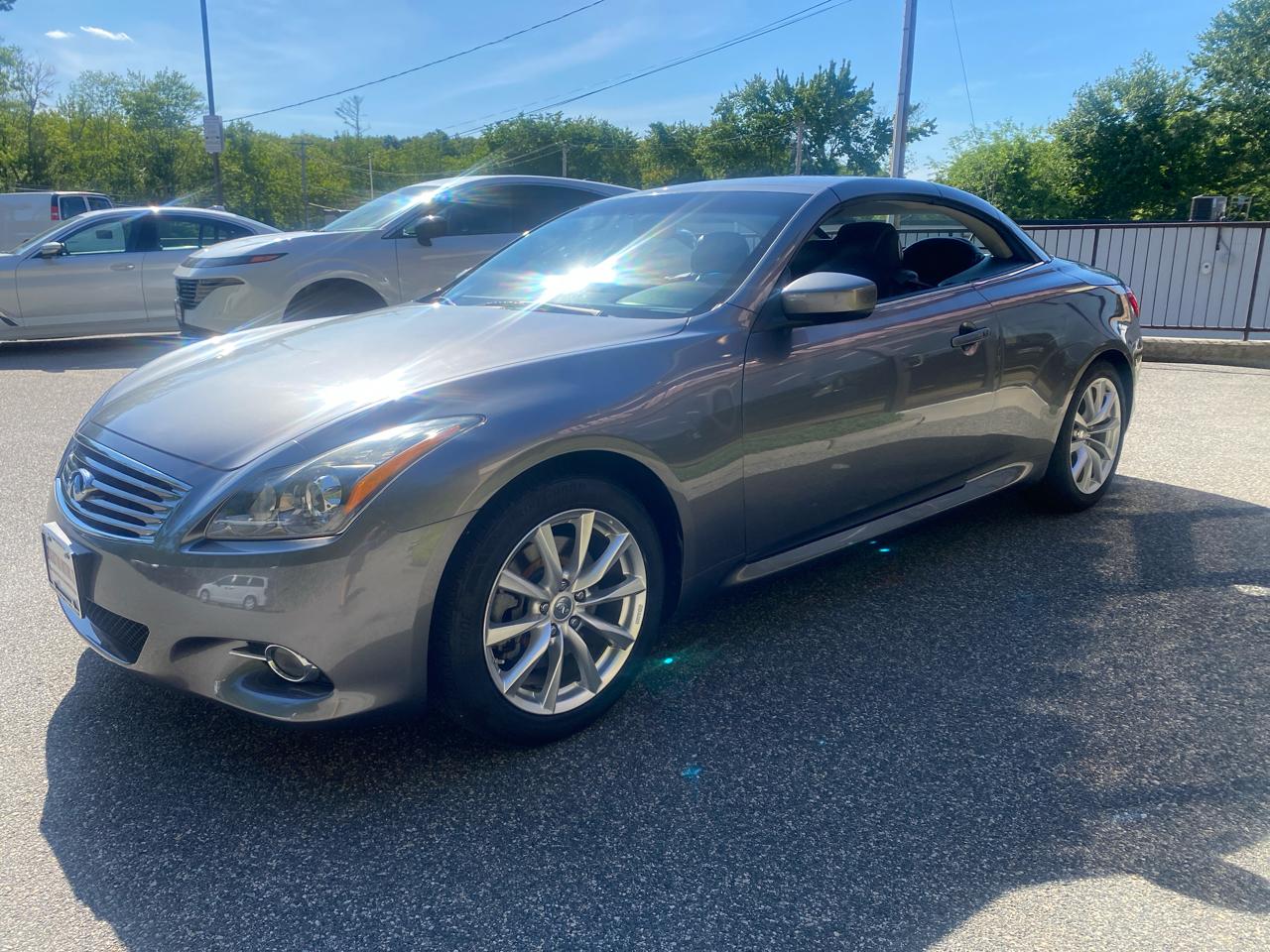 Infiniti G Convertible Base 2013