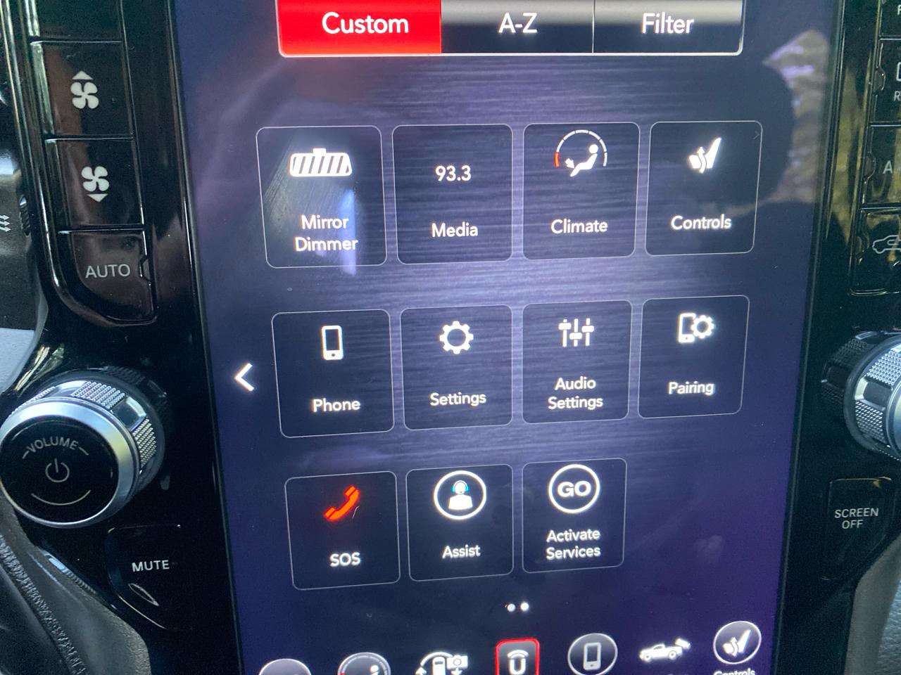 RAM 1500 Laramie Crew Cab SWB 4WD 2021