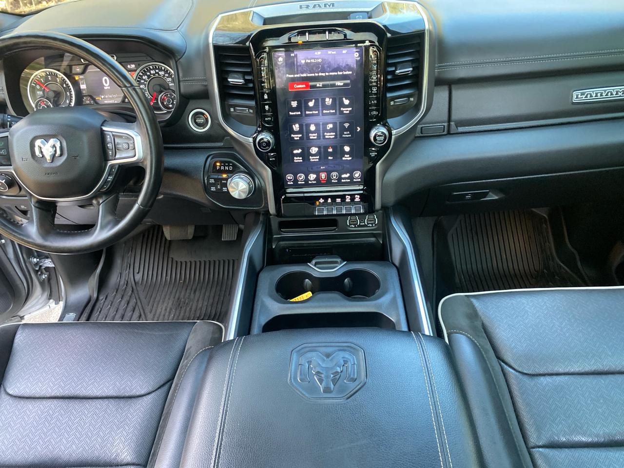 RAM 1500 Laramie Crew Cab SWB 4WD 2021