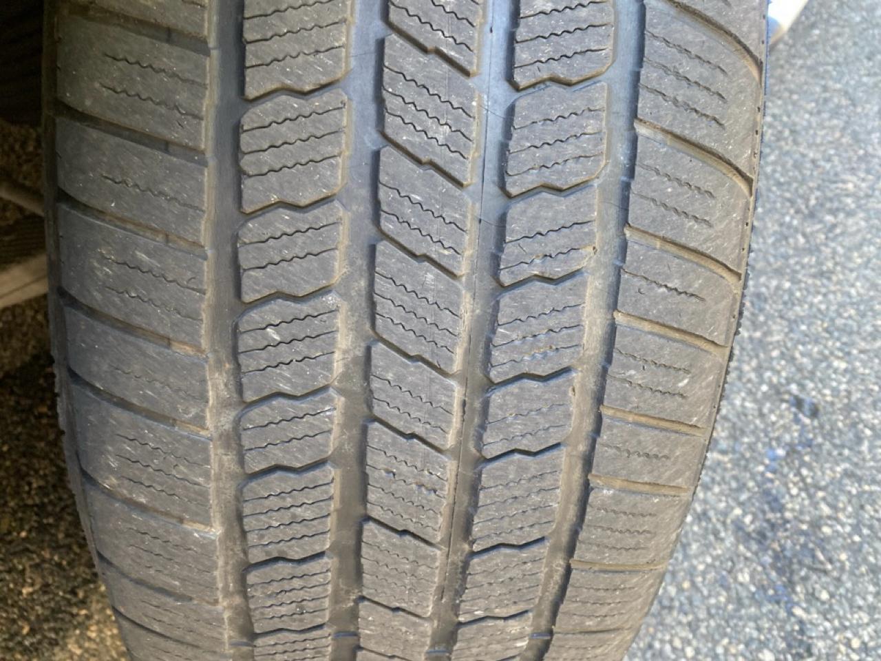 RAM 1500 Laramie Crew Cab SWB 4WD 2021