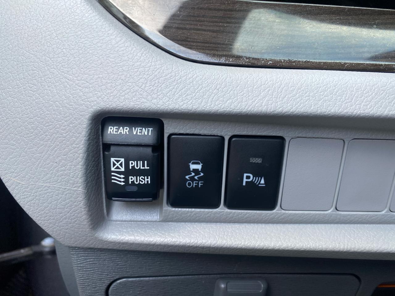 Toyota Sienna XLE FWD 8-Passenger V6 2020