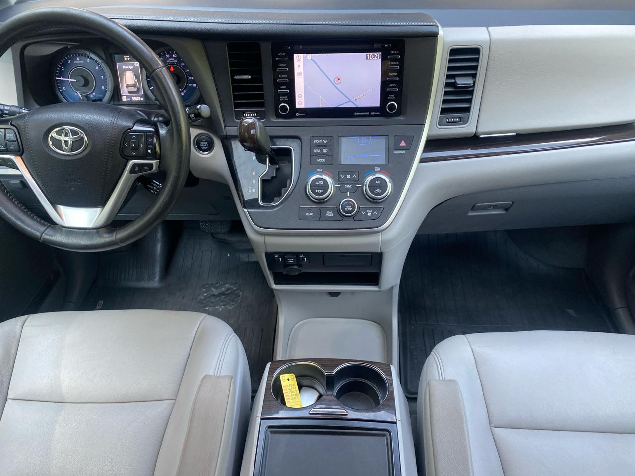 Toyota Sienna XLE FWD 8-Passenger V6 2020