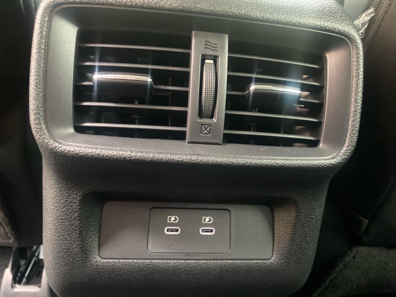 Nissan Murano SV AWD 2025