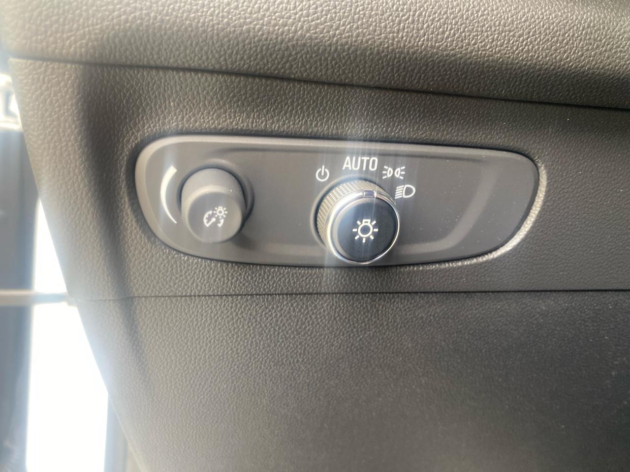 Buick Envision Essense AWD 2023