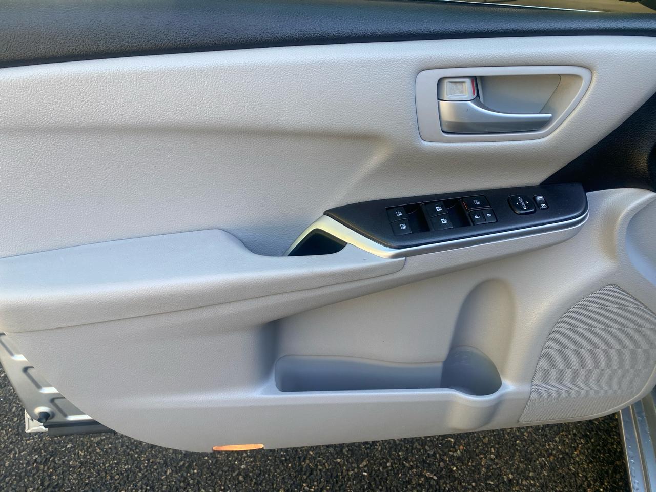 Toyota Camry LE 4D Sedan 2017