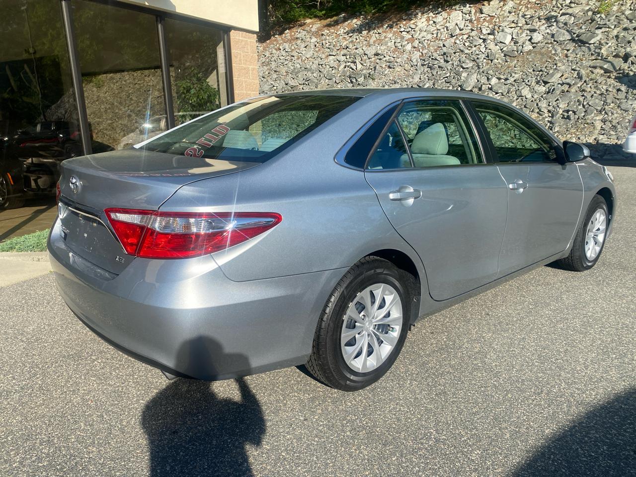 Toyota Camry LE 4D Sedan 2017