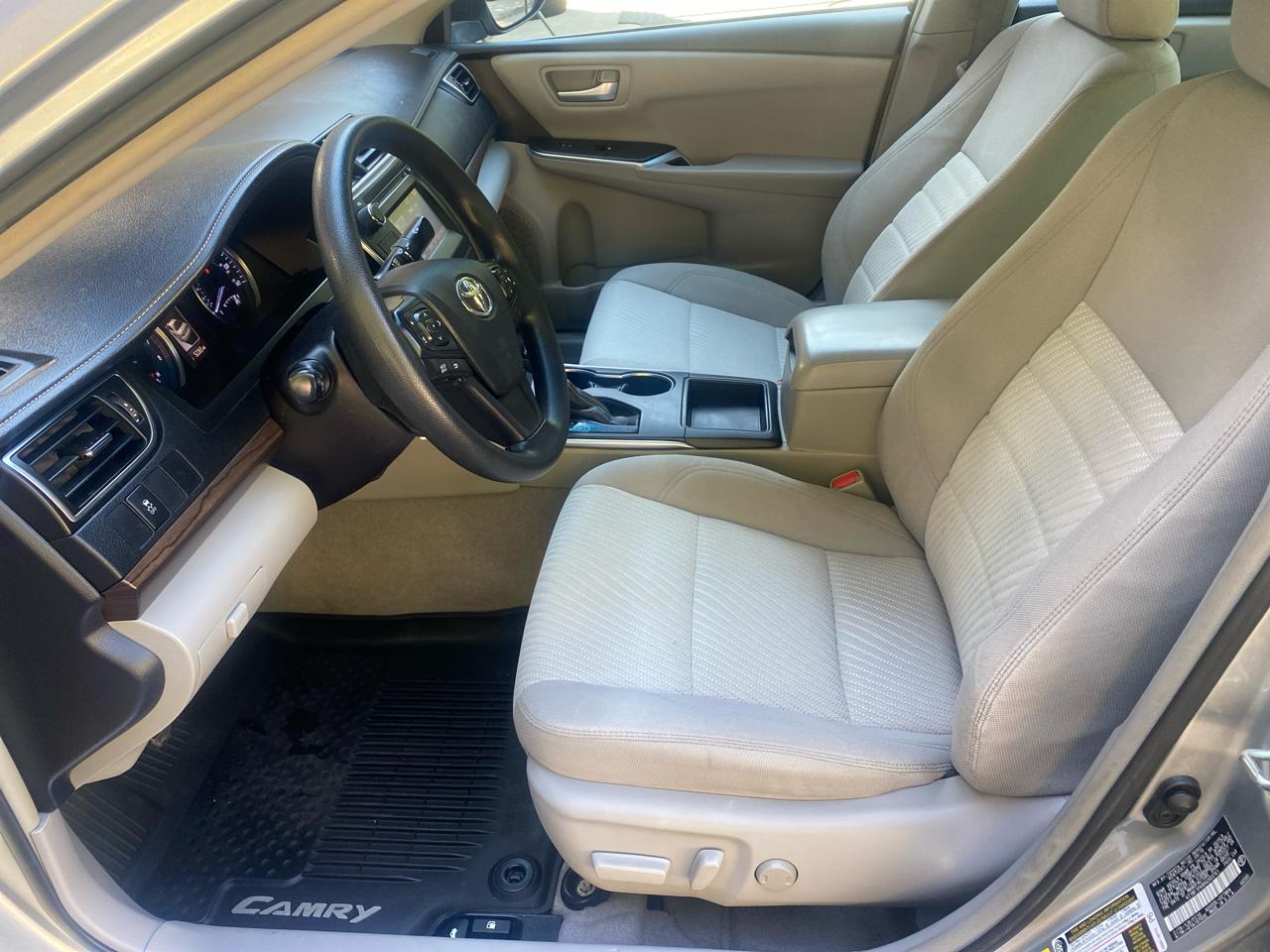 Toyota Camry LE 4D Sedan 2017