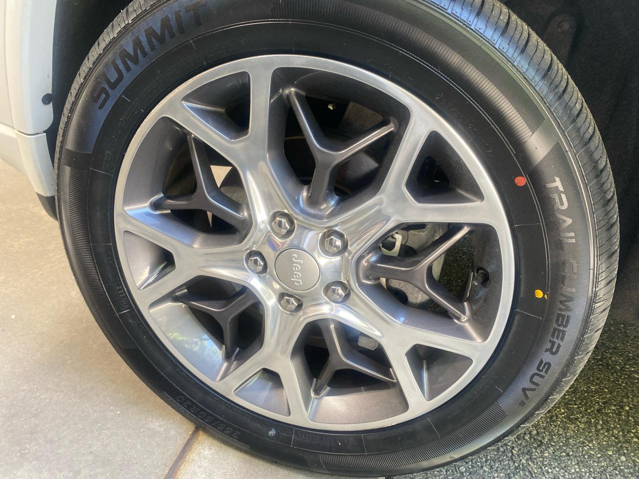 Jeep Grand Cherokee Overland 4WD 2019