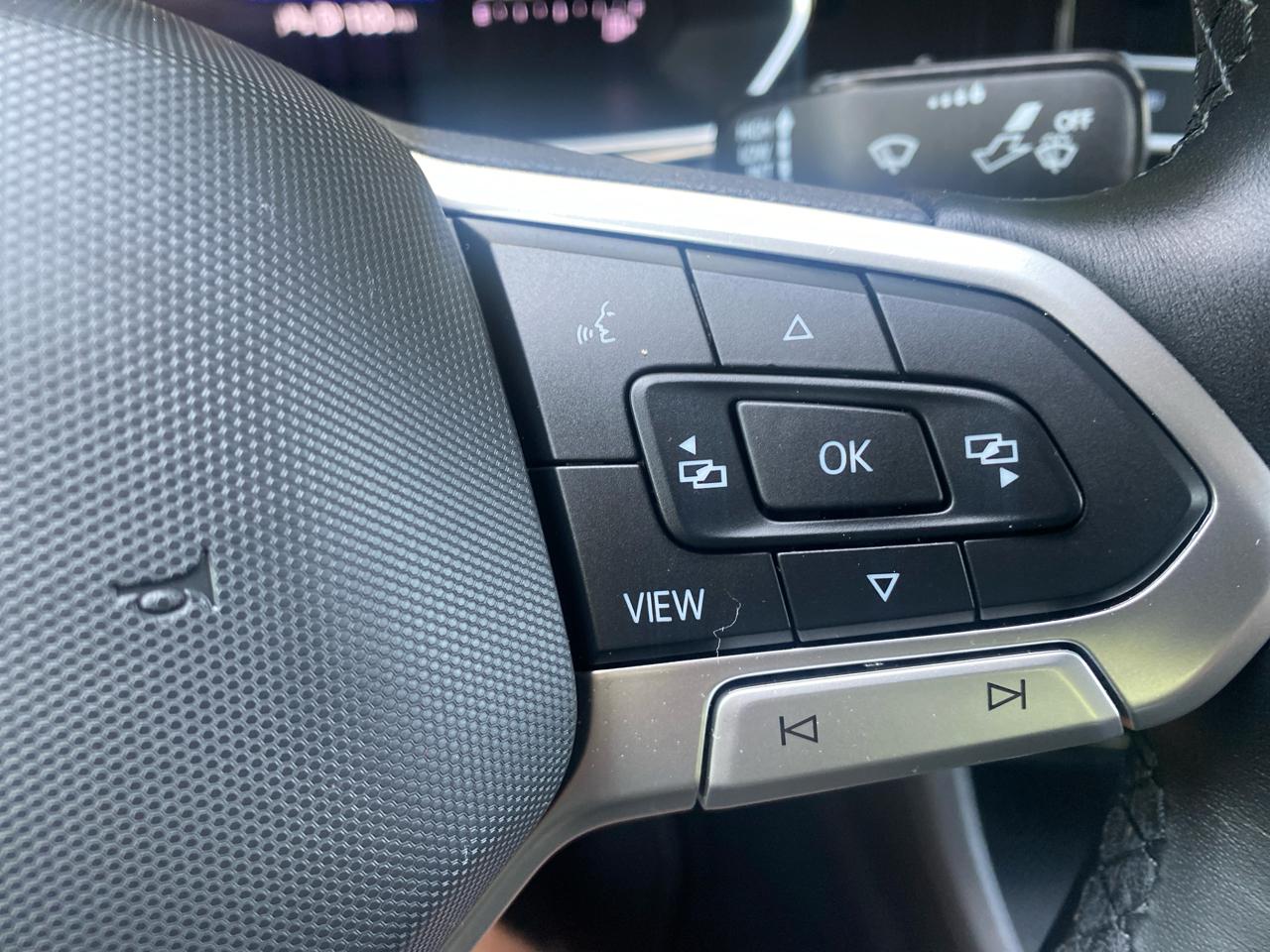 Volkswagen Jetta SE 2024