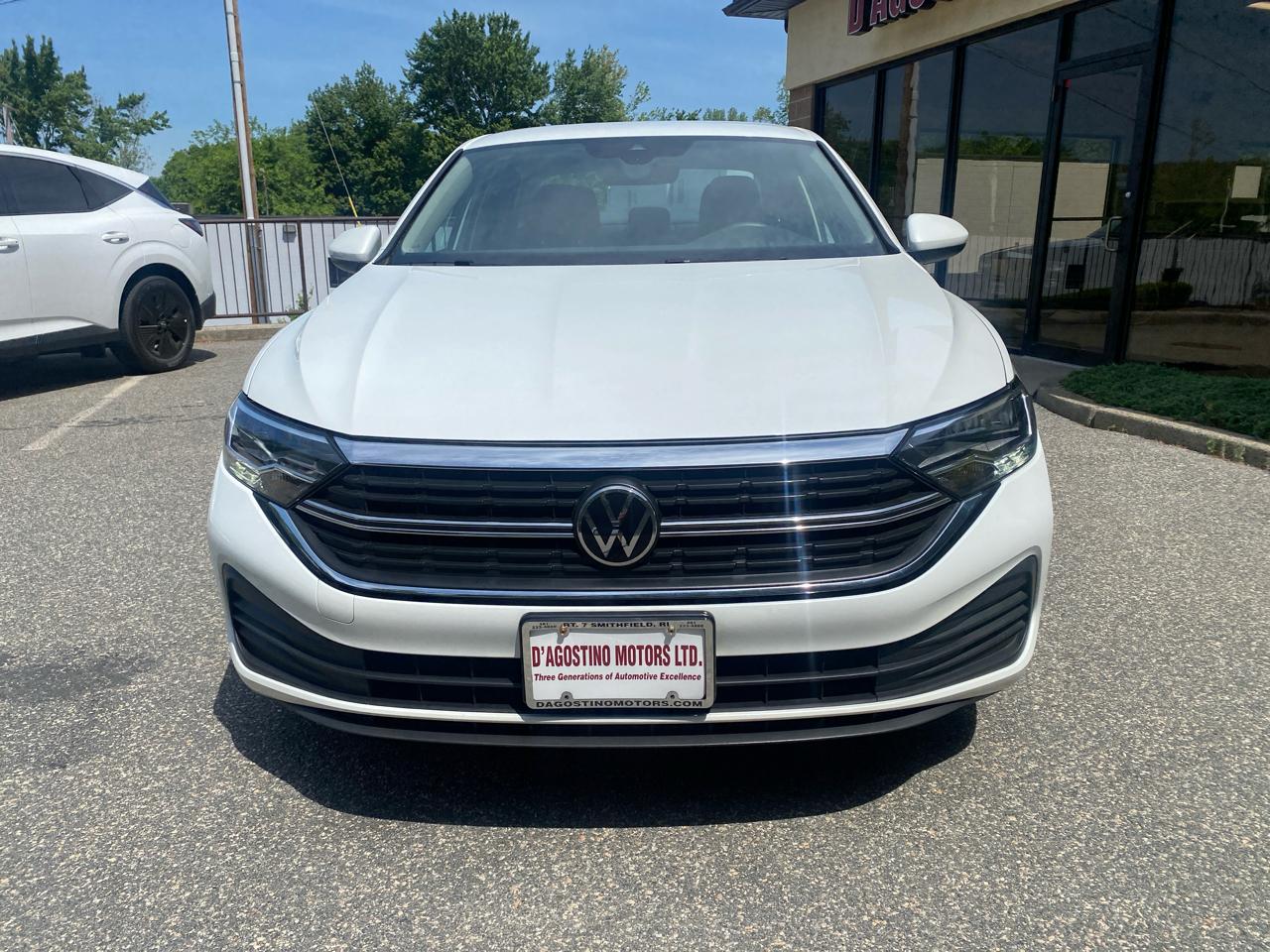 Volkswagen Jetta SE 2024