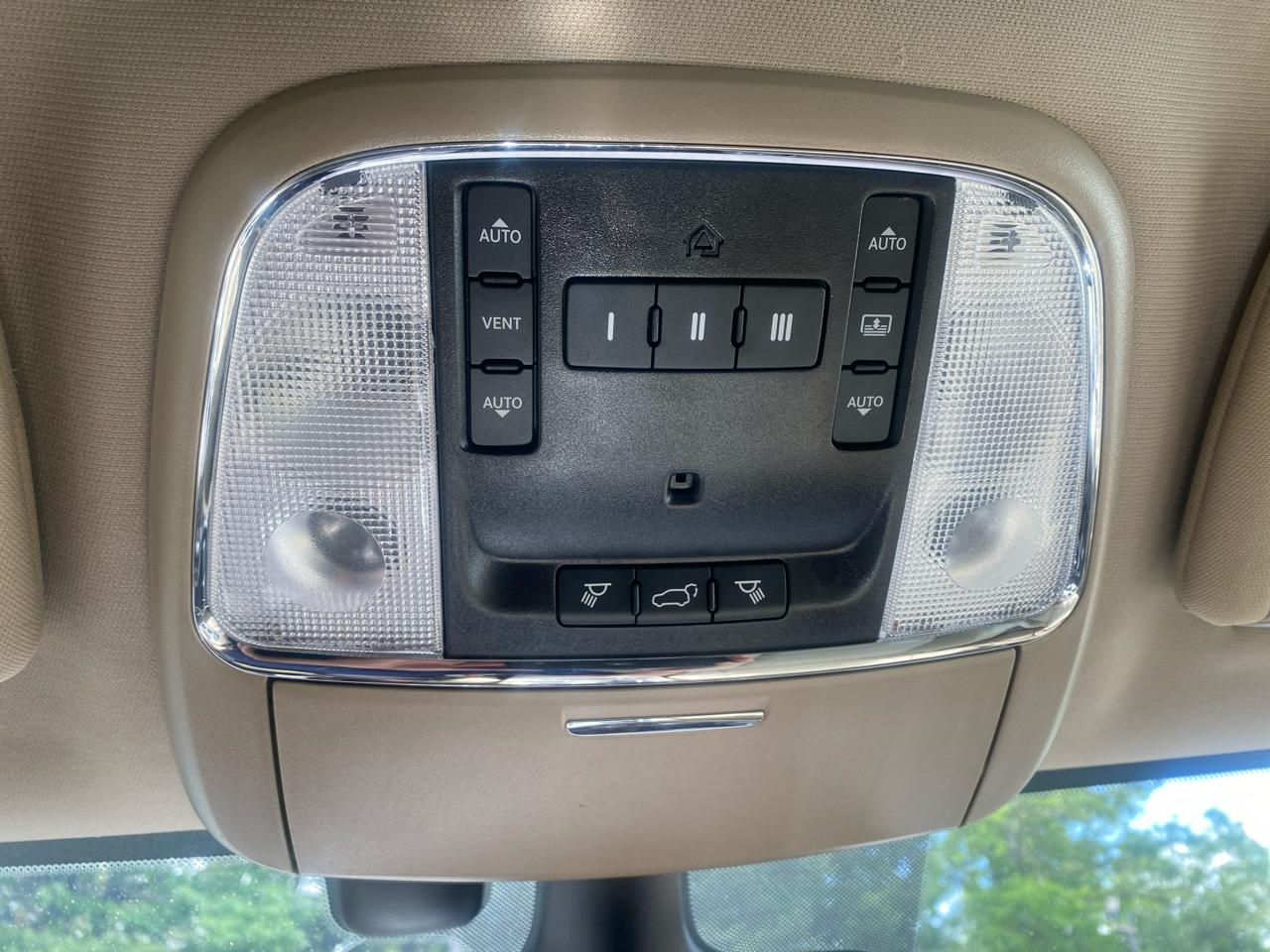 Jeep Grand Cherokee Overland 4WD 2019