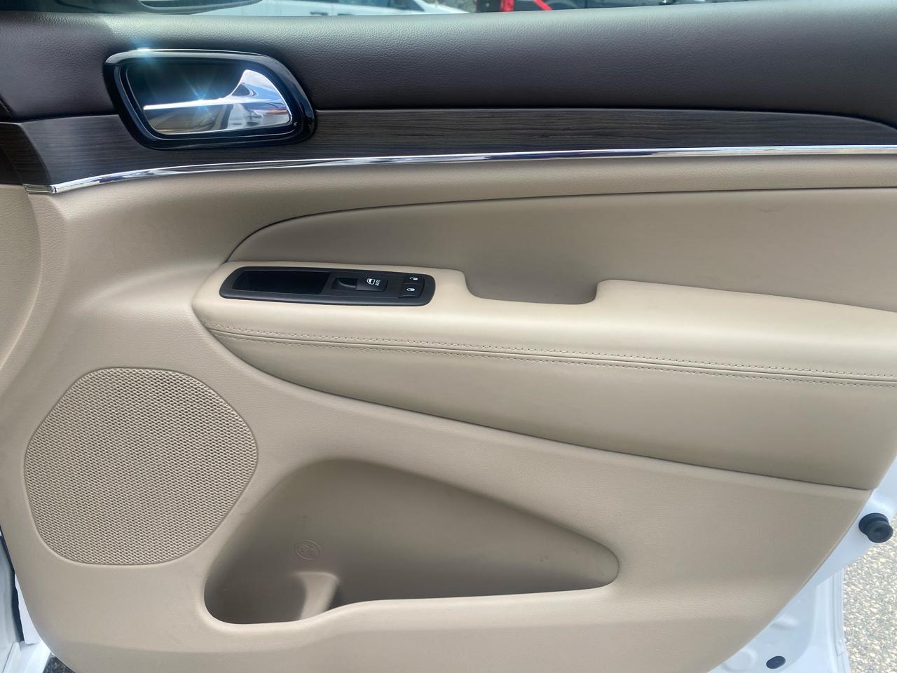 Jeep Grand Cherokee Overland 4WD 2019