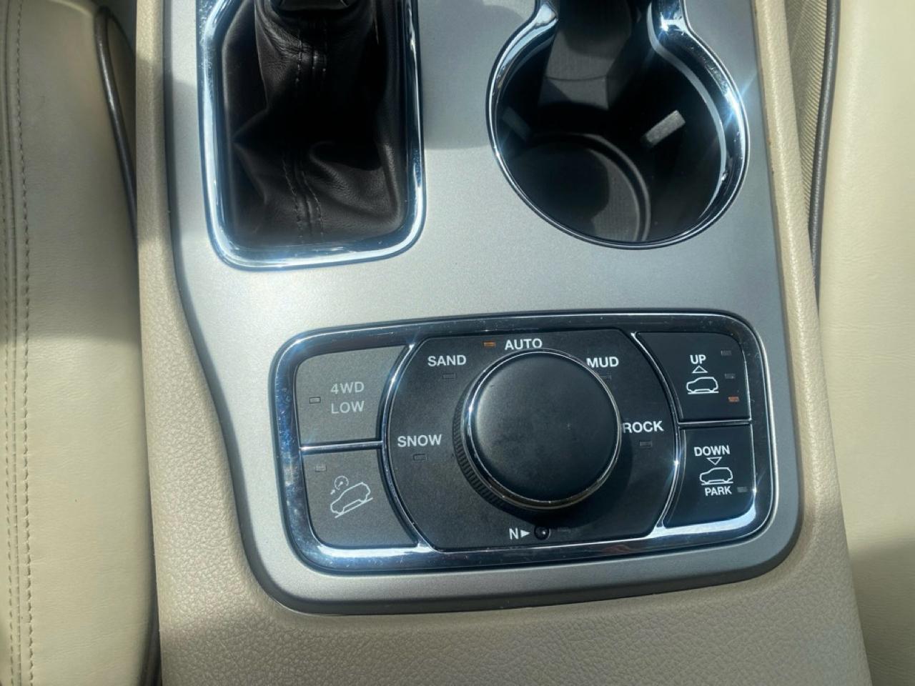 Jeep Grand Cherokee Overland 4WD 2019