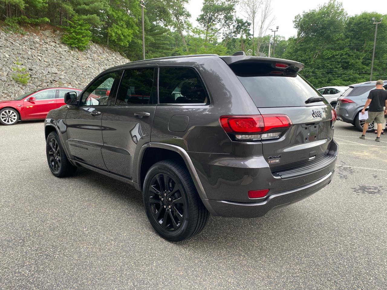 Jeep Grand Cherokee Laredo X 4WD 2021