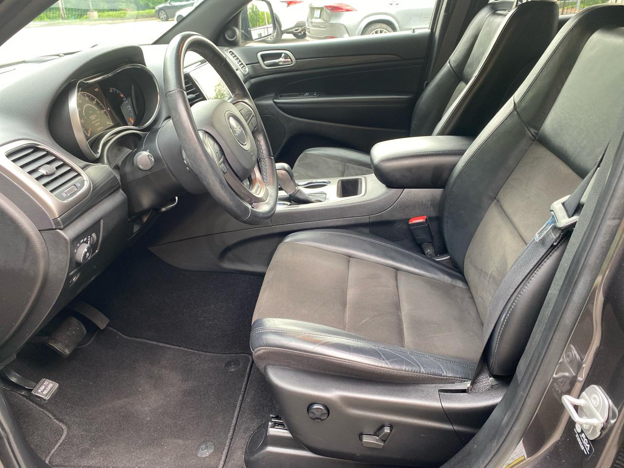 Jeep Grand Cherokee Laredo X 4WD 2021