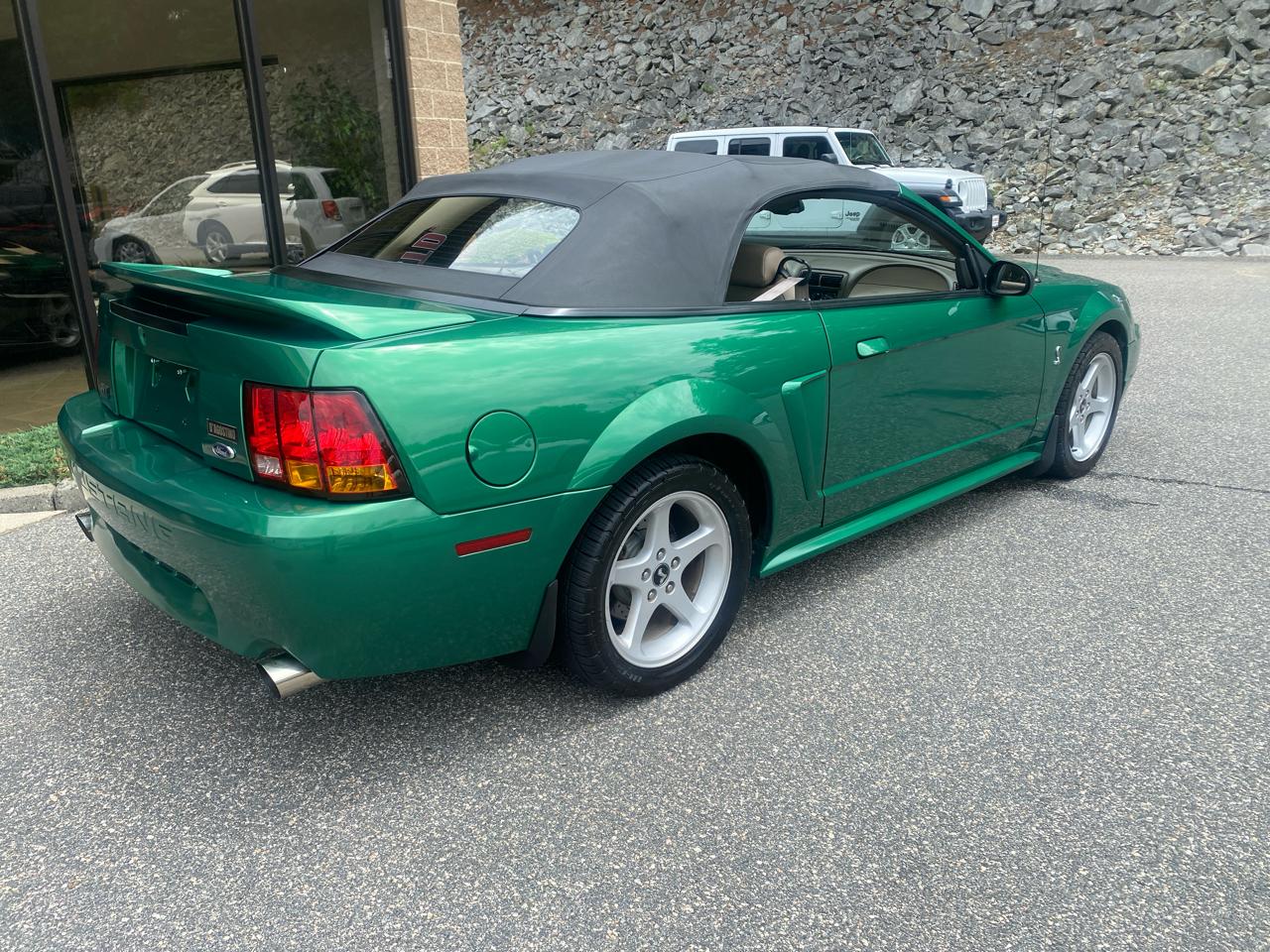 Ford Mustang SVT Cobra Convertible 1999