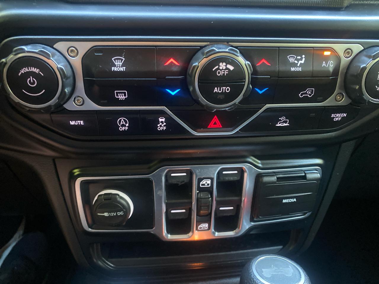Jeep Wrangler Unlimited Sahara 2022