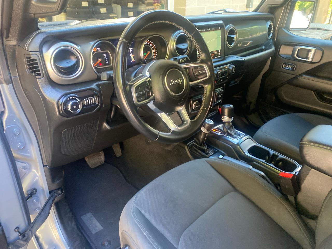 Jeep Wrangler Unlimited Sahara 2022
