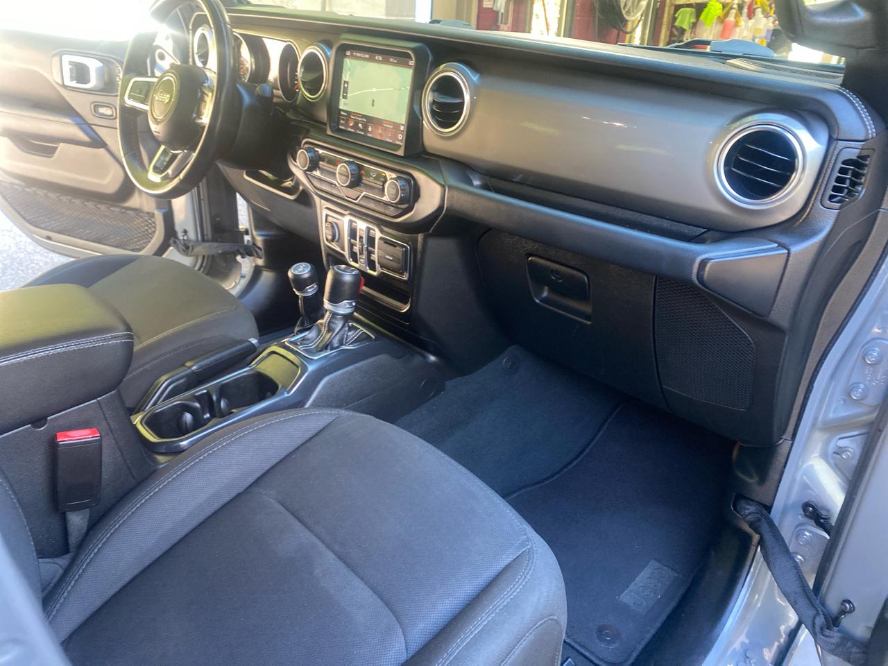 Jeep Wrangler Unlimited Sahara 2022
