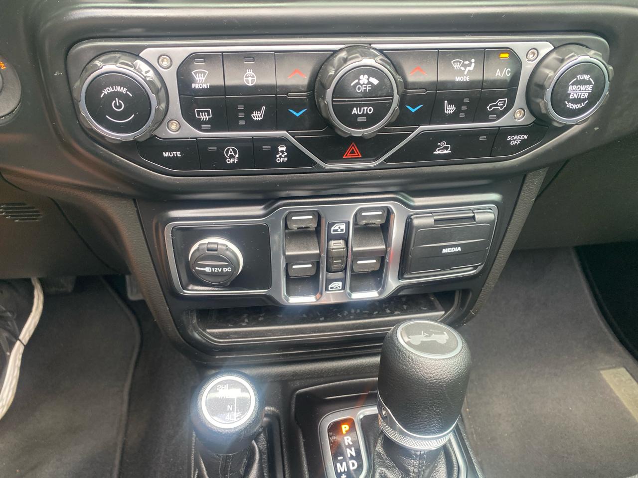 Jeep Wrangler Unlimited Sport 2021