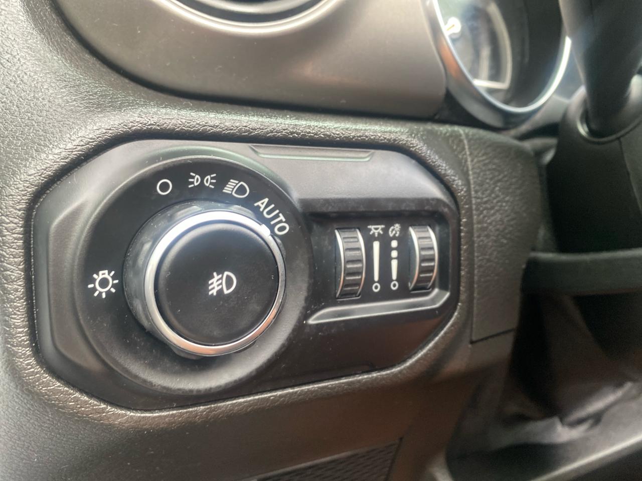 Jeep Wrangler Unlimited Sport 2021