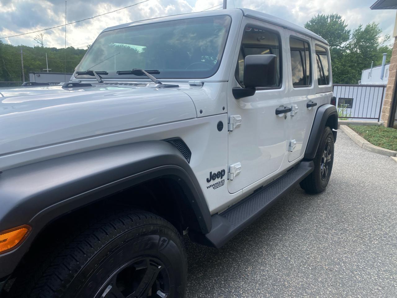 Jeep Wrangler Unlimited Sport 2021