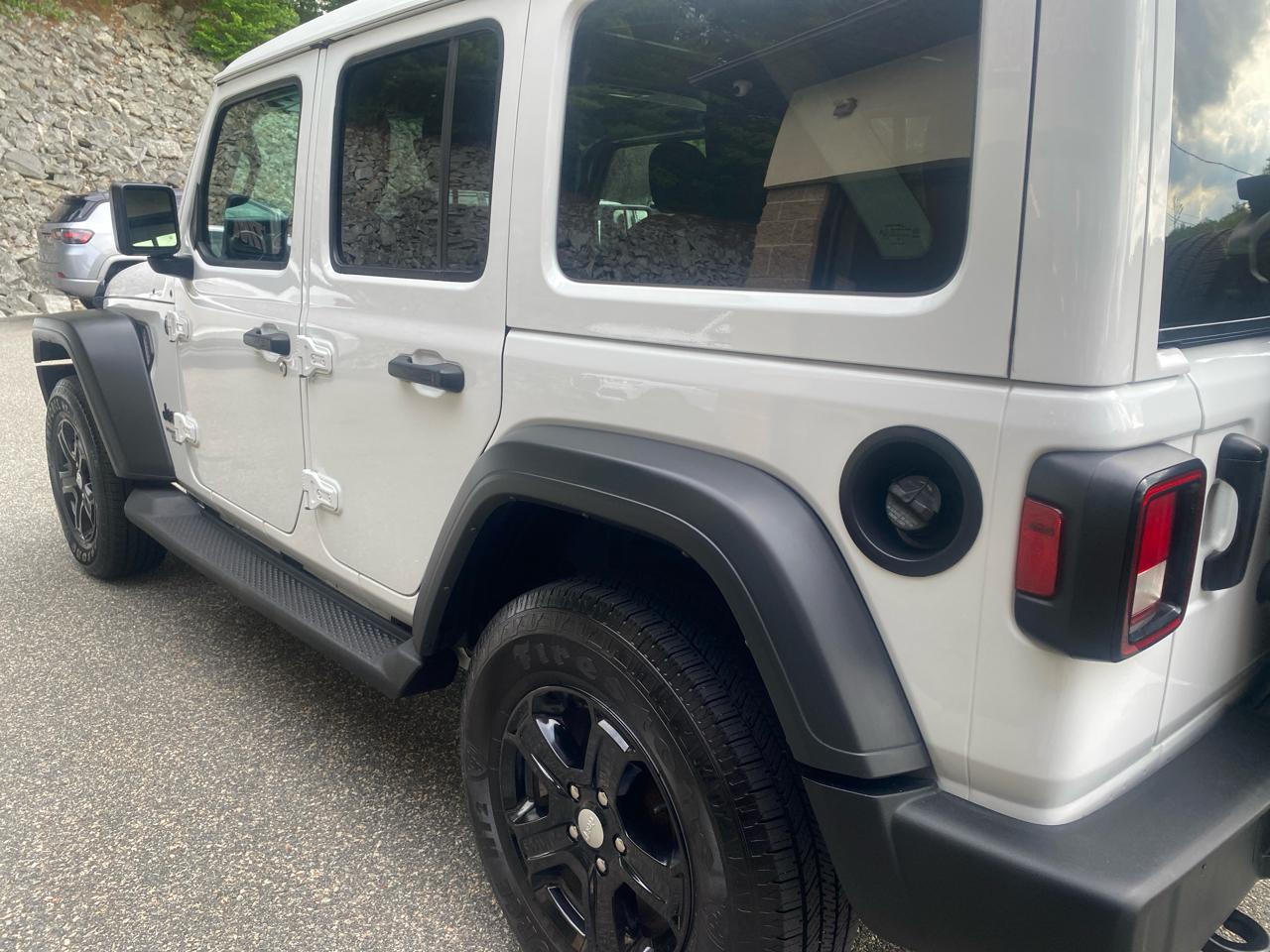 Jeep Wrangler Unlimited Sport 2021