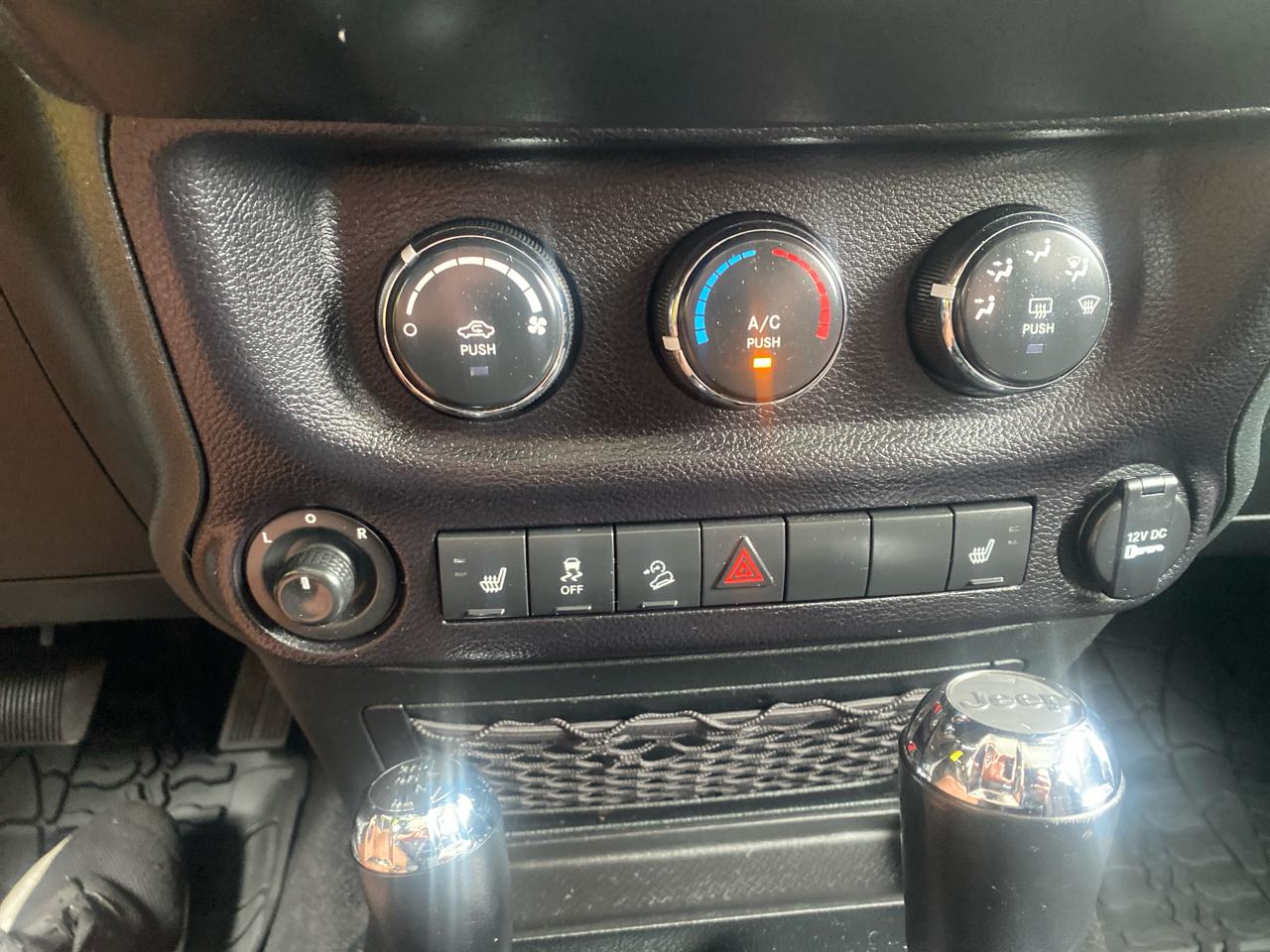 Jeep Wrangler JK Unlimited Sport 4WD 2018
