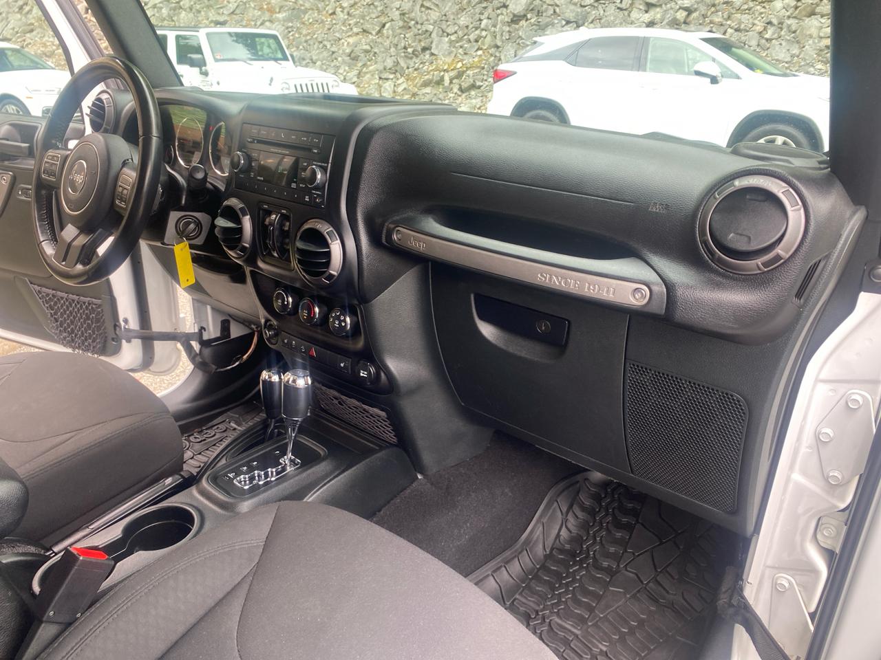Jeep Wrangler JK Unlimited Sport 4WD 2018
